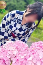 あや